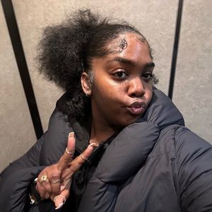 Meet your Posher, Jae